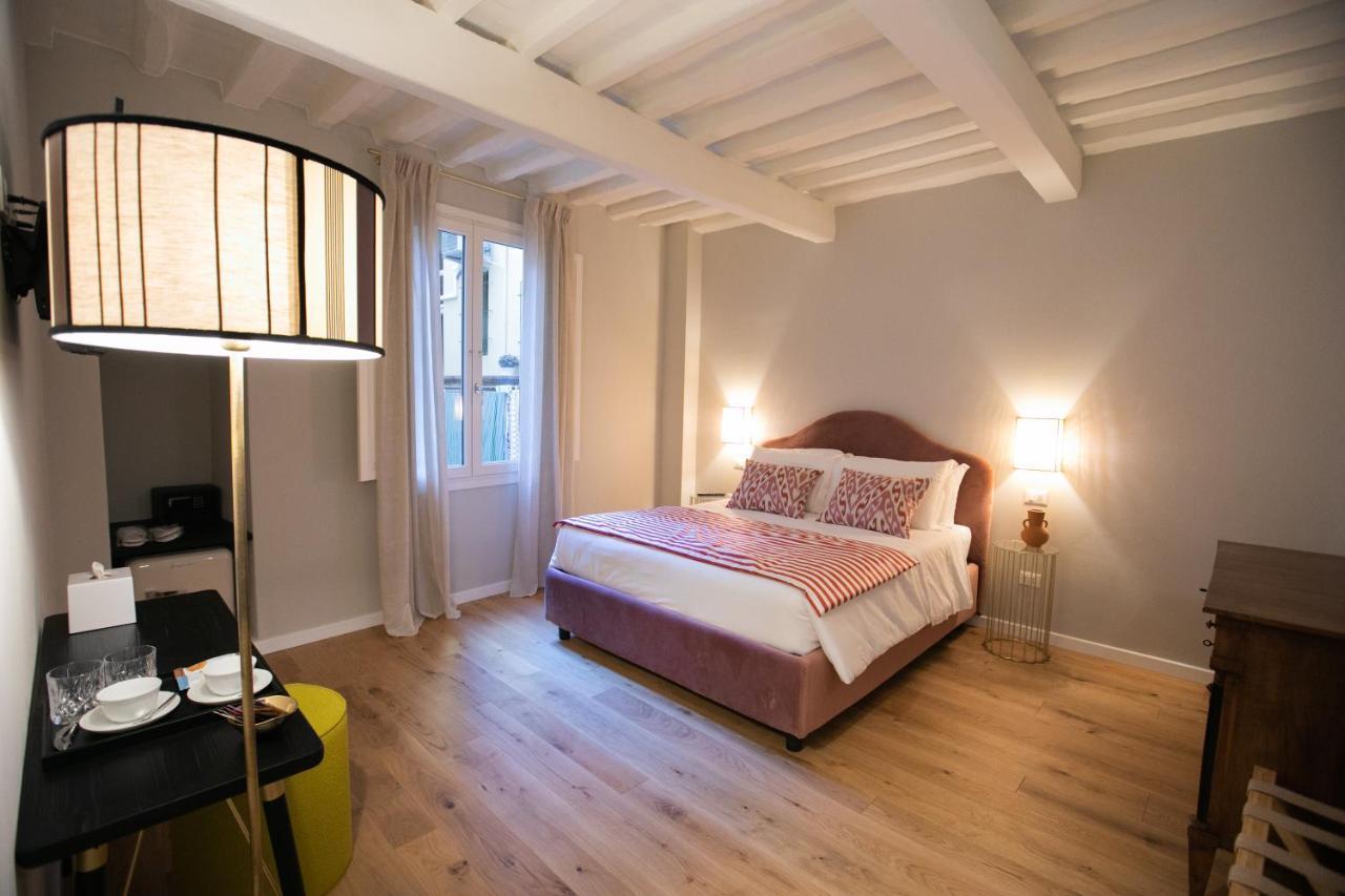 Lunaria Suites - Fyodor Dostoyevsky'S House Firenze Kültér fotó